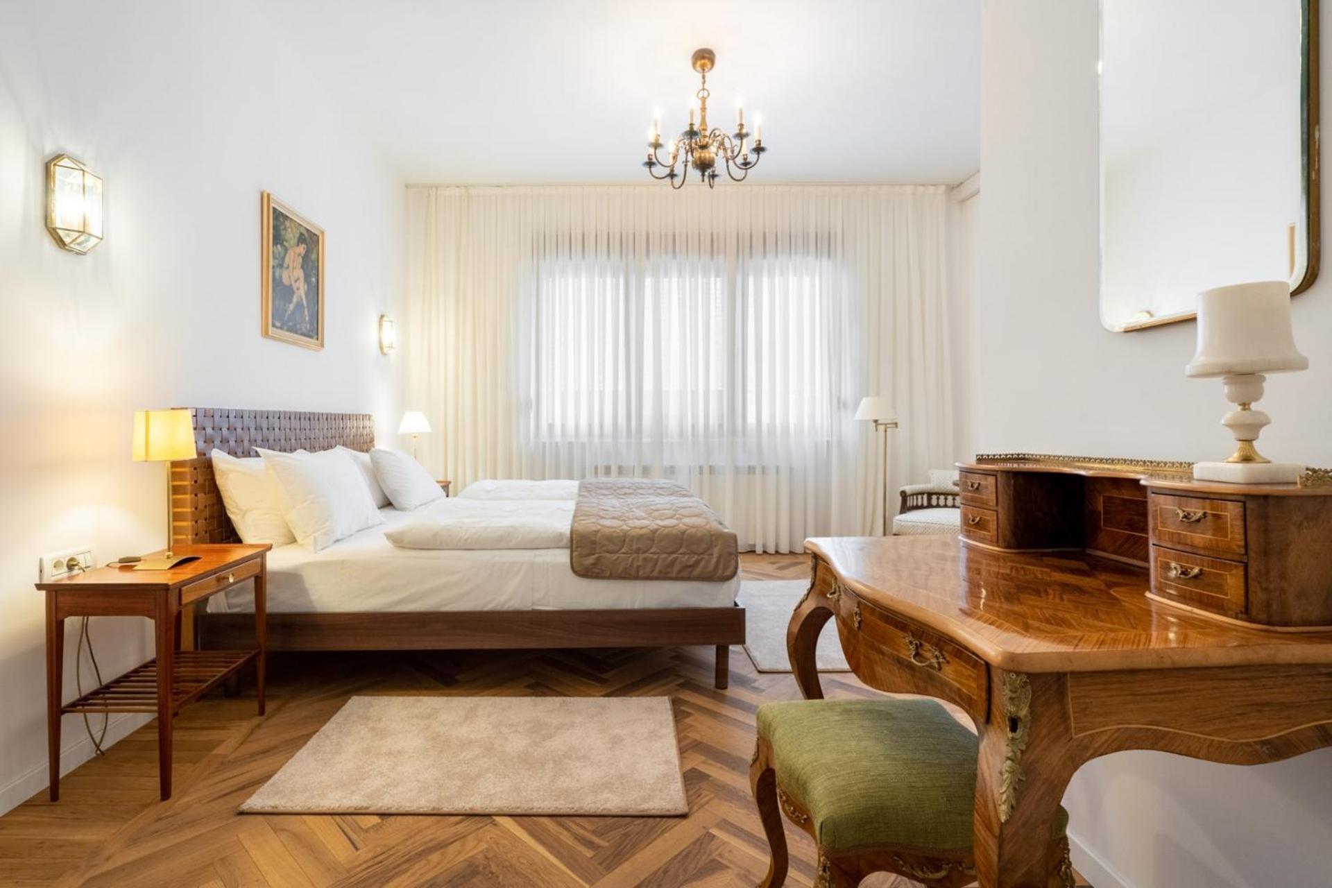 Standard Double or Twin Room,1298792335:JPEG